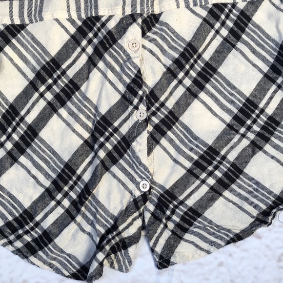 Lucky Brand Plaid flannel top tunic Size Small Black White Button down Soft - Picture 5 of 9